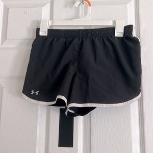 Under armour black shorts